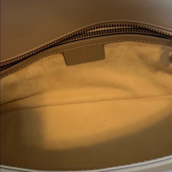 Gucci Small Marmont 2.0 Matelesse - Picture 12 of 16